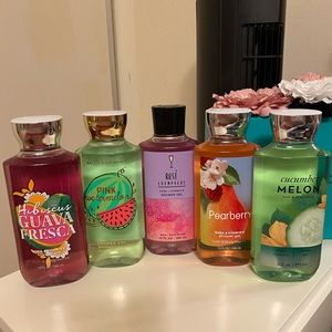 Bath and Body Works Shower Gel Bundle